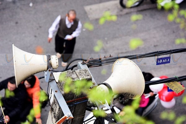 Lưu ý khi lắp đặt loa trên cột điện, cột bê tông Lưu ý khi lắp đặt loa trên cột điện, cột bê tông